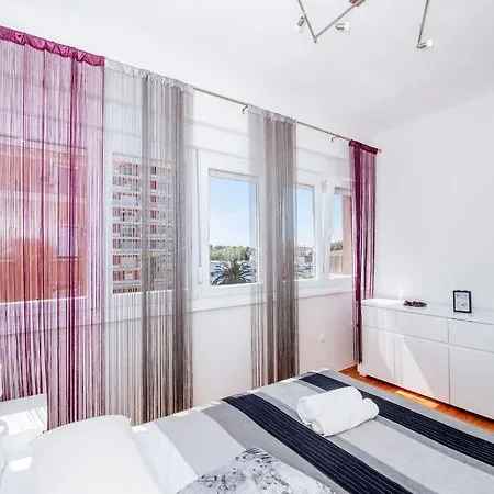 Bayshore Apartmán